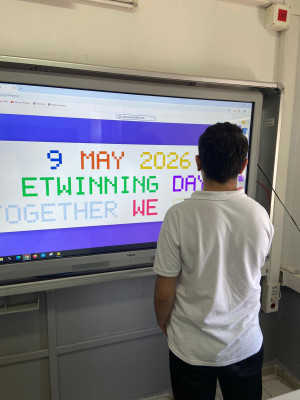 Beykoz Barbaros-TAIFE eTwinning Day Coding